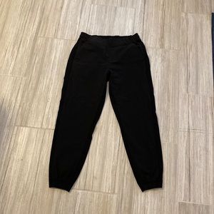 Athleta Textured Brooklyn Black Jogger Size 10